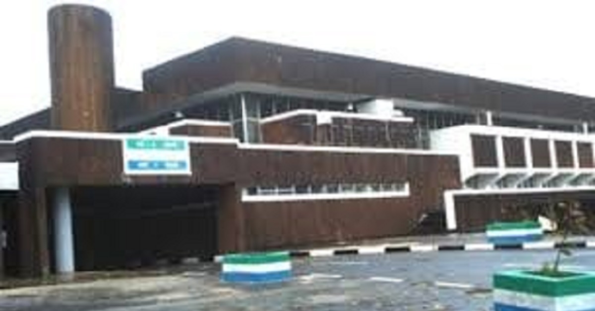 Parliament Issues New Directives for Visitors